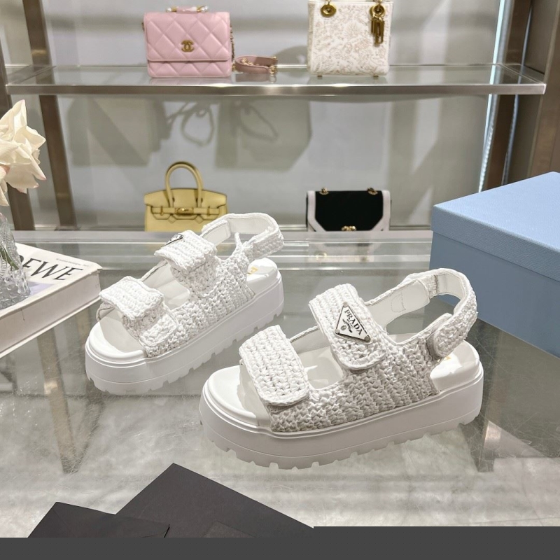 Pra*a sandals